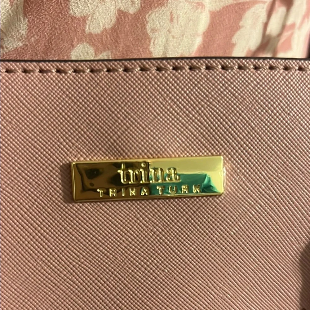 Trina Turk Pink Geometric Cutout Tote - Picture 2 of 12